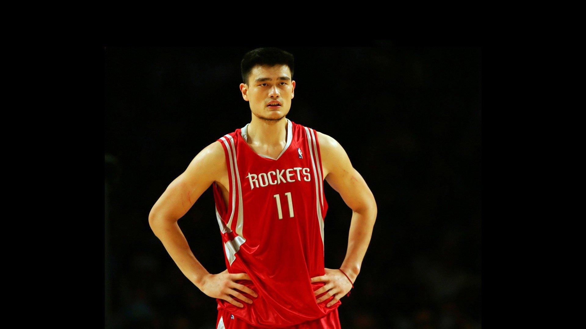 NBA史上最严重群殴!6人被驱逐21人罚款,联盟开出史上最严厉罚单